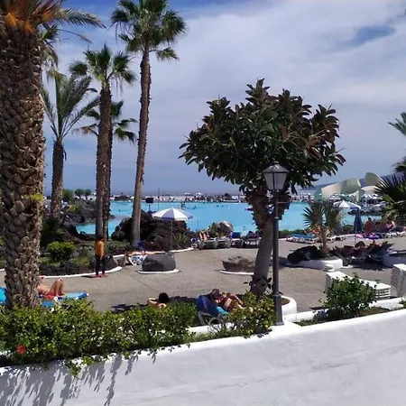 Fantastico-4-top-studio-mit-terrasse-und-balkon-in-zentrum-von-puerto-de-la-cruz-teneriffa アパート